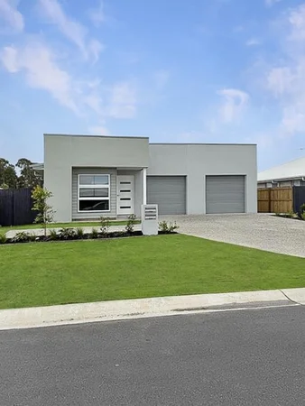 1/14 Manuka Road, Logan Village QLD 4207
