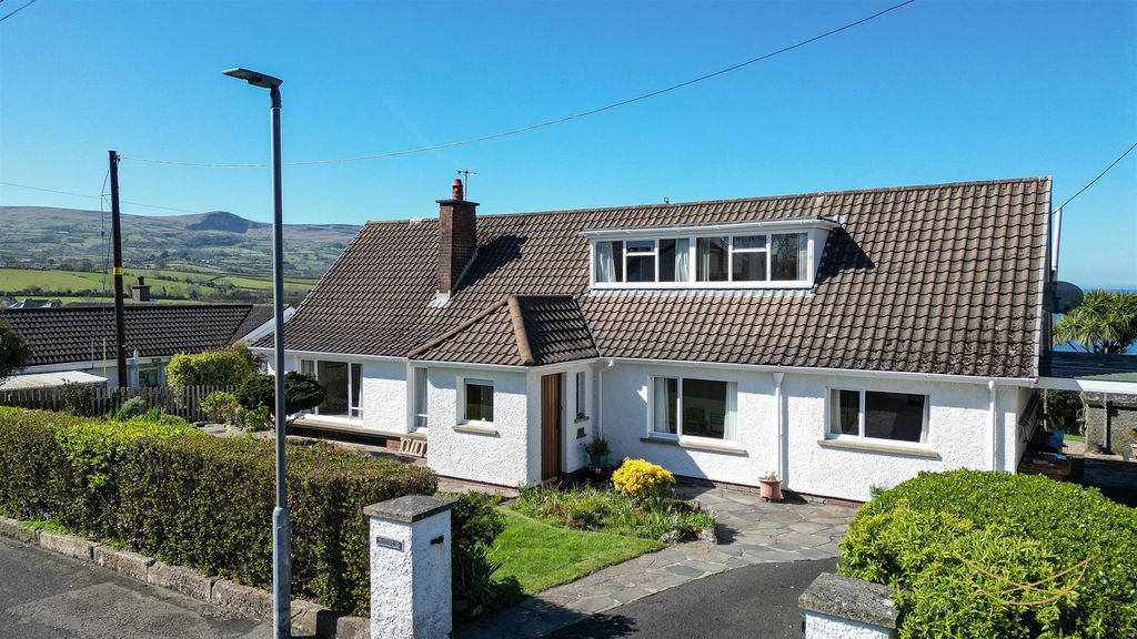 4 bed detached house for saleWhin Road, Ballygally, Larne BT40