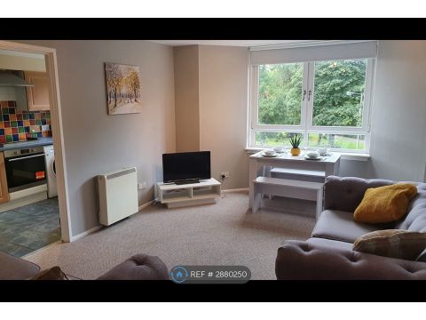 Langlands Court, Glasgow G51