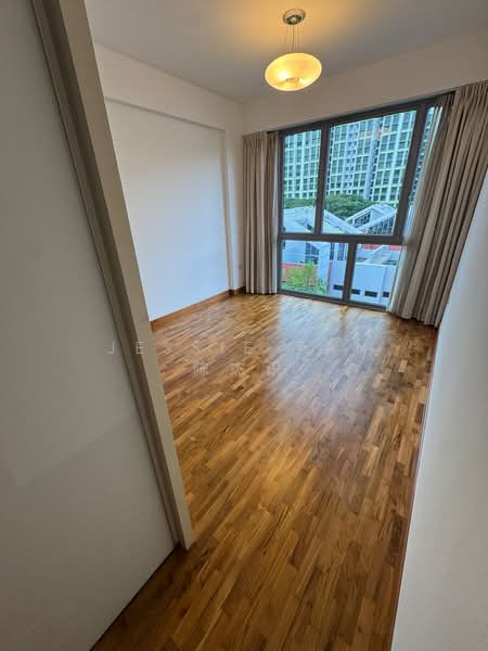 Additional image 5 of 71 Woodgrove Avenue
