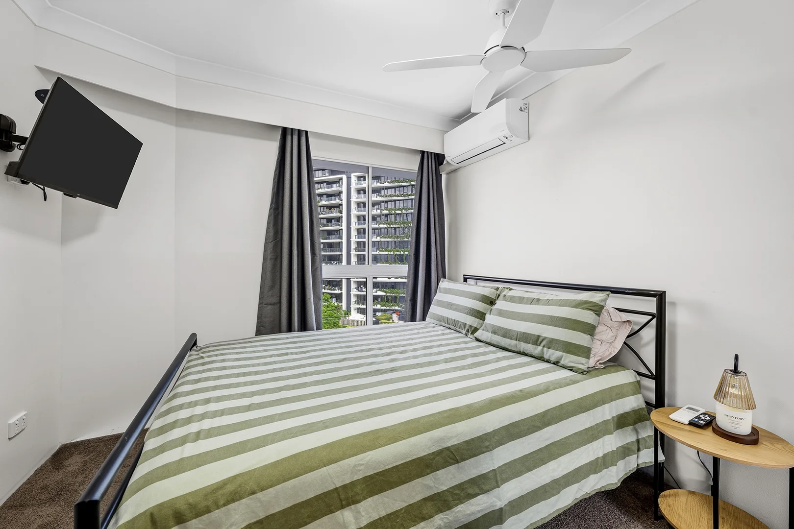 Additional image 11 of 5E/2 Nineteenth Avenue, Palm Beach QLD 4221