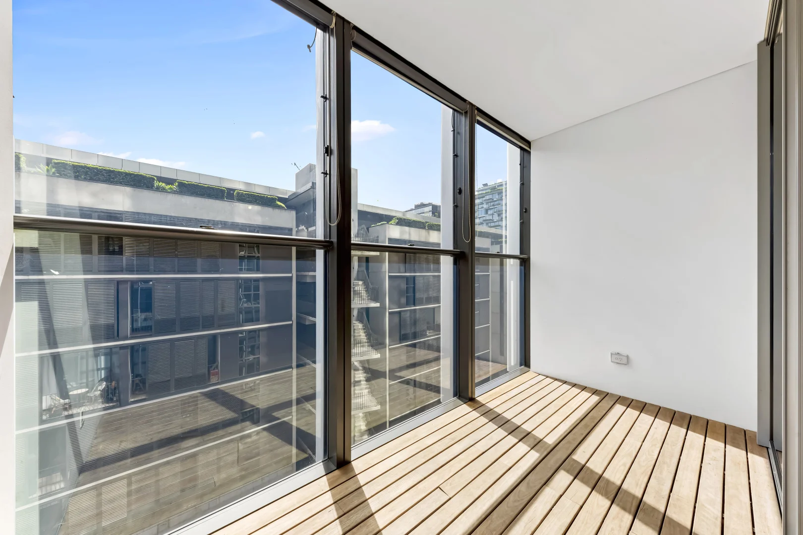 Additional image 4 of Unit 718/18 Park Lane, Chippendale NSW 2008