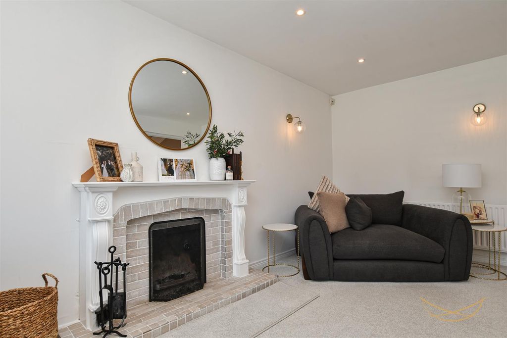Additional image 10 of 5 bed detached house for saleHydepark Close, Newtownabbey BT36