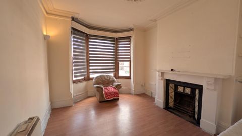 Derby Road, Nottingham NG1
