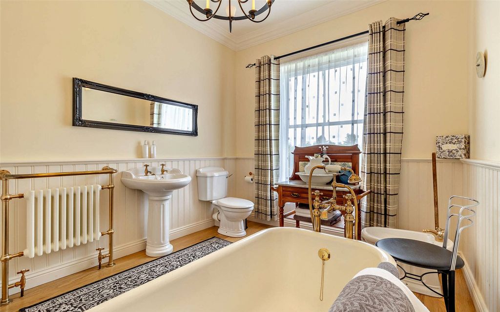 Additional image 20 of 5 bed detached house for saleKingsley, Ferry Road, Goxhill, Barrow-Upon-Humber DN19