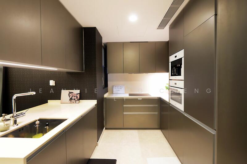9 Cairnhill Road photo 5
