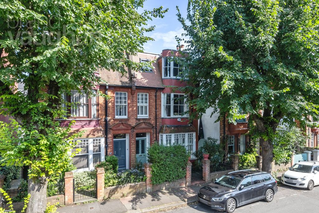 Additional image 25 of 5 bed semi-detached house for saleBuxton Road, Brighton, East Sussex BN1
