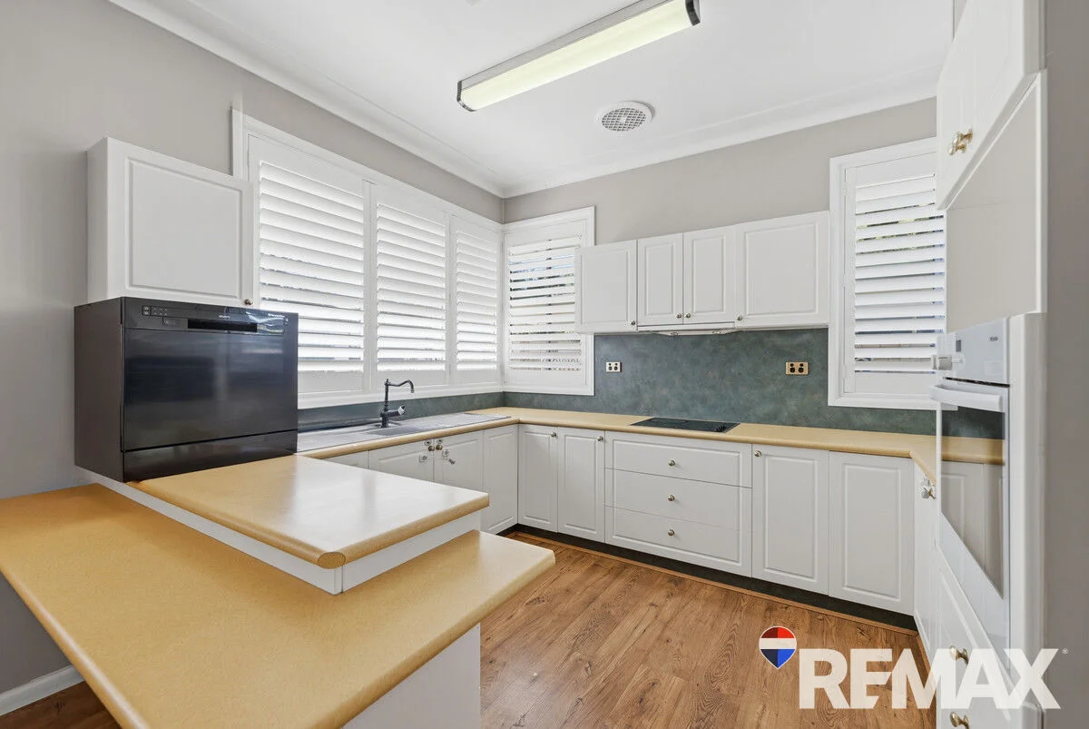 14 Lillian Street, Junee NSW 2663 photo 5