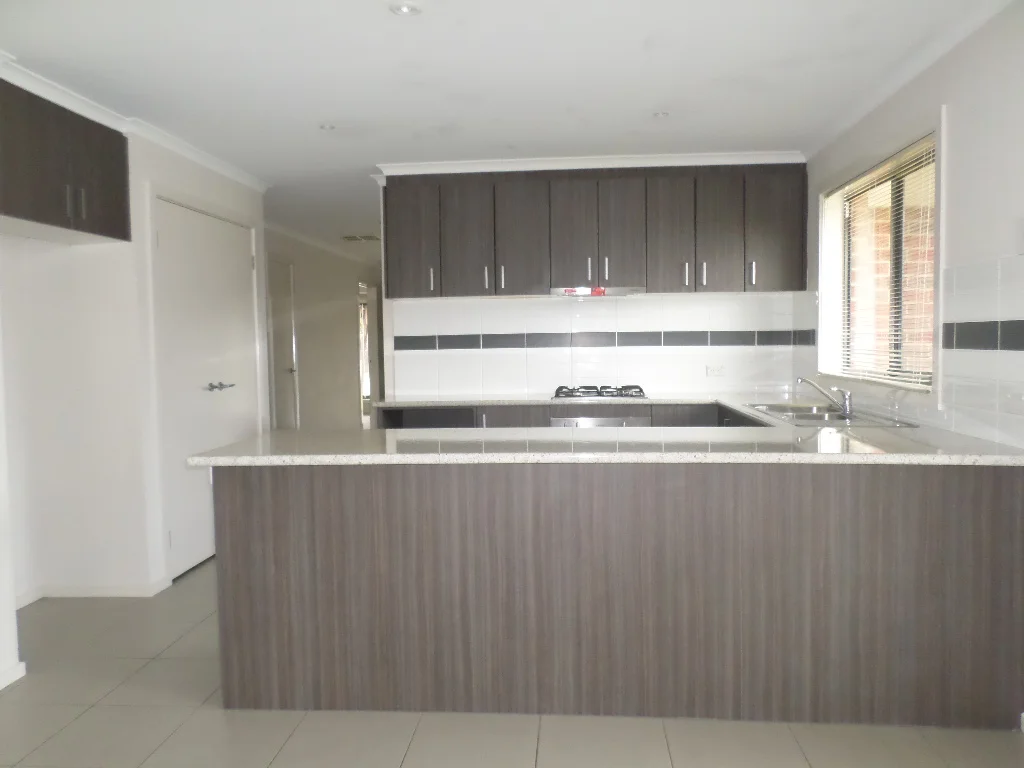 Sale VIC 3850 photo 2