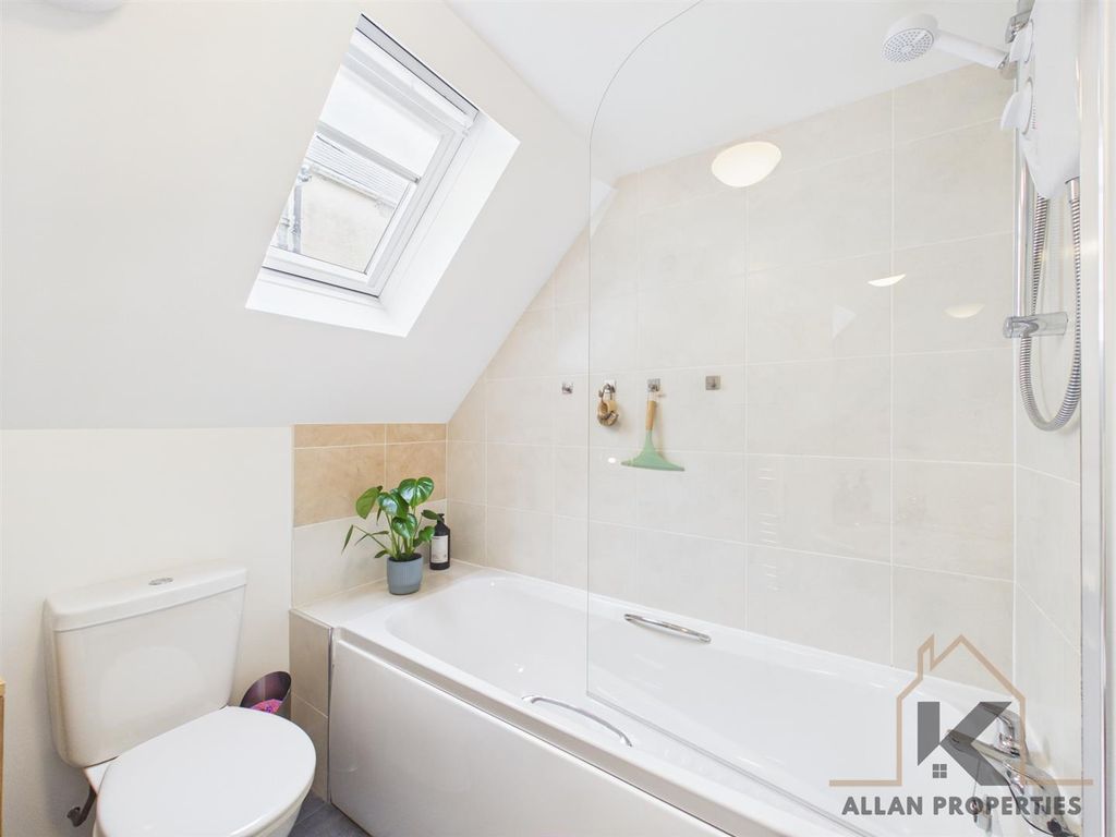 Additional image 14 of 3 bed semi-detached house for sale80 Victoria Street, Kirkwall, Orkney KW15