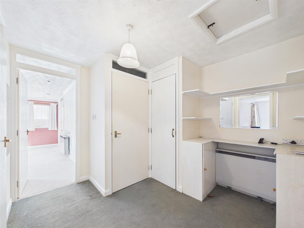 Additional image 2 of 2 bed flat for saleWelland Mews, Stamford PE9