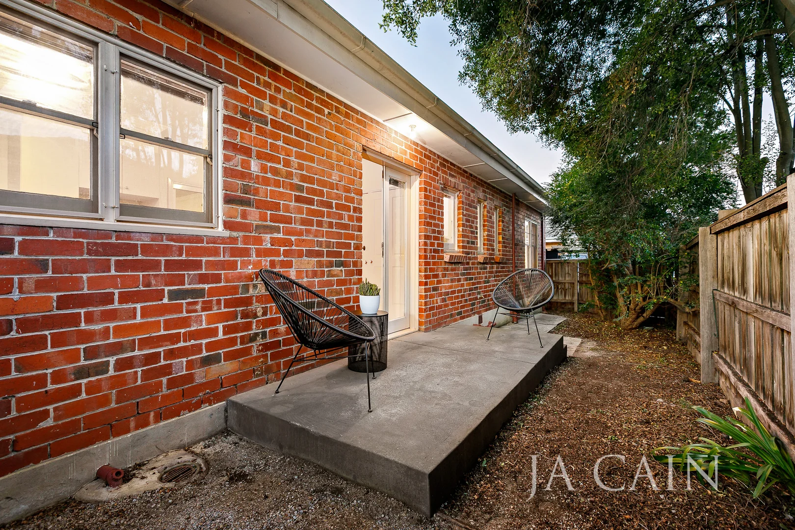 Additional image 11 of 1/4 Douglas Street, Ashwood VIC 3147