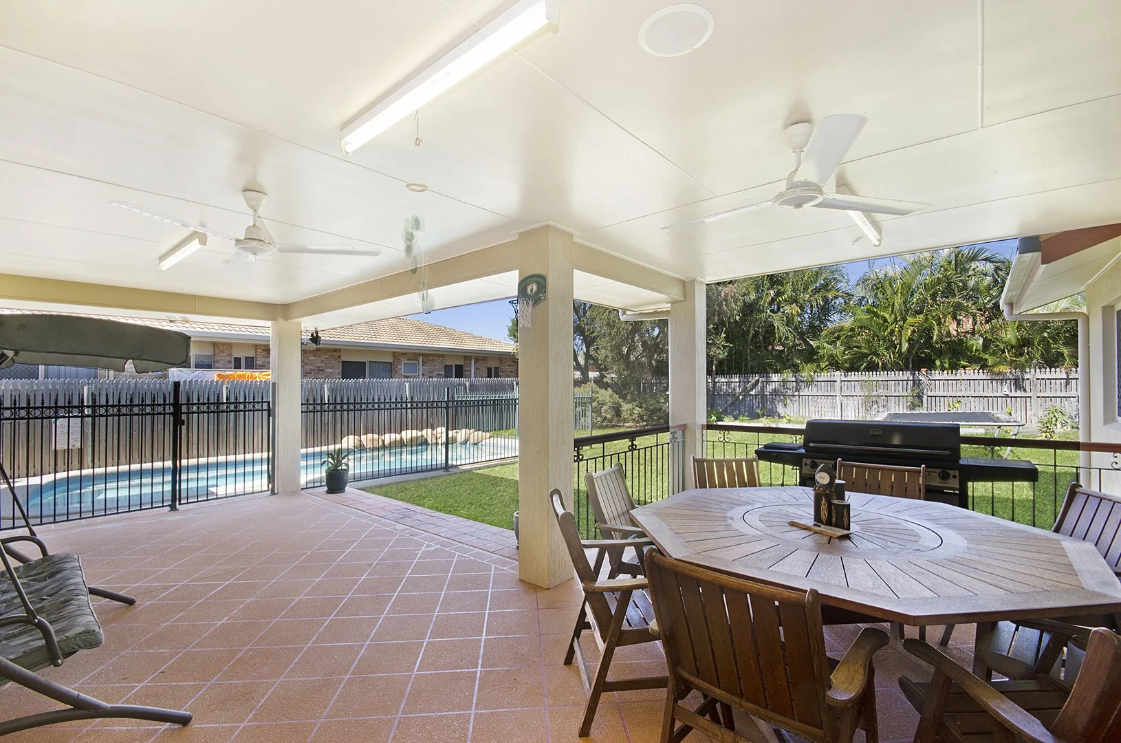 30 Jenkinson Drive, Annandale QLD 4814