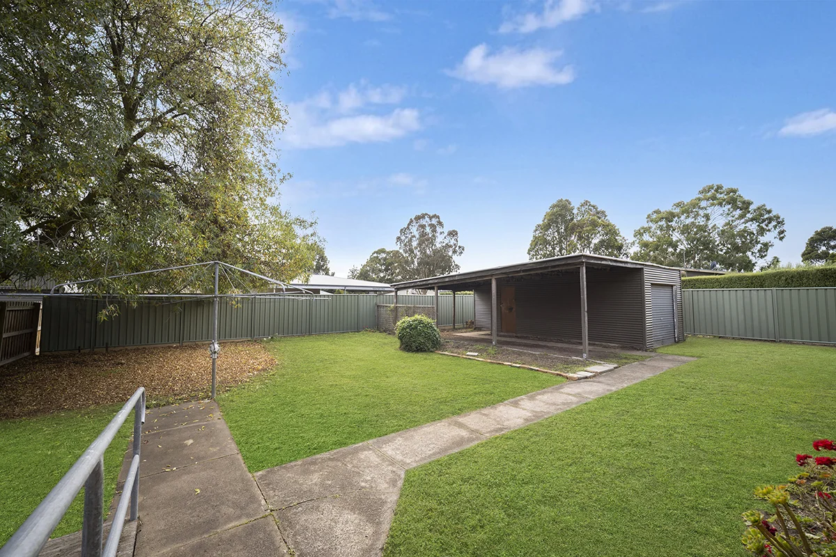 Additional image 10 of 102 Wills Street, Dunkeld VIC 3294