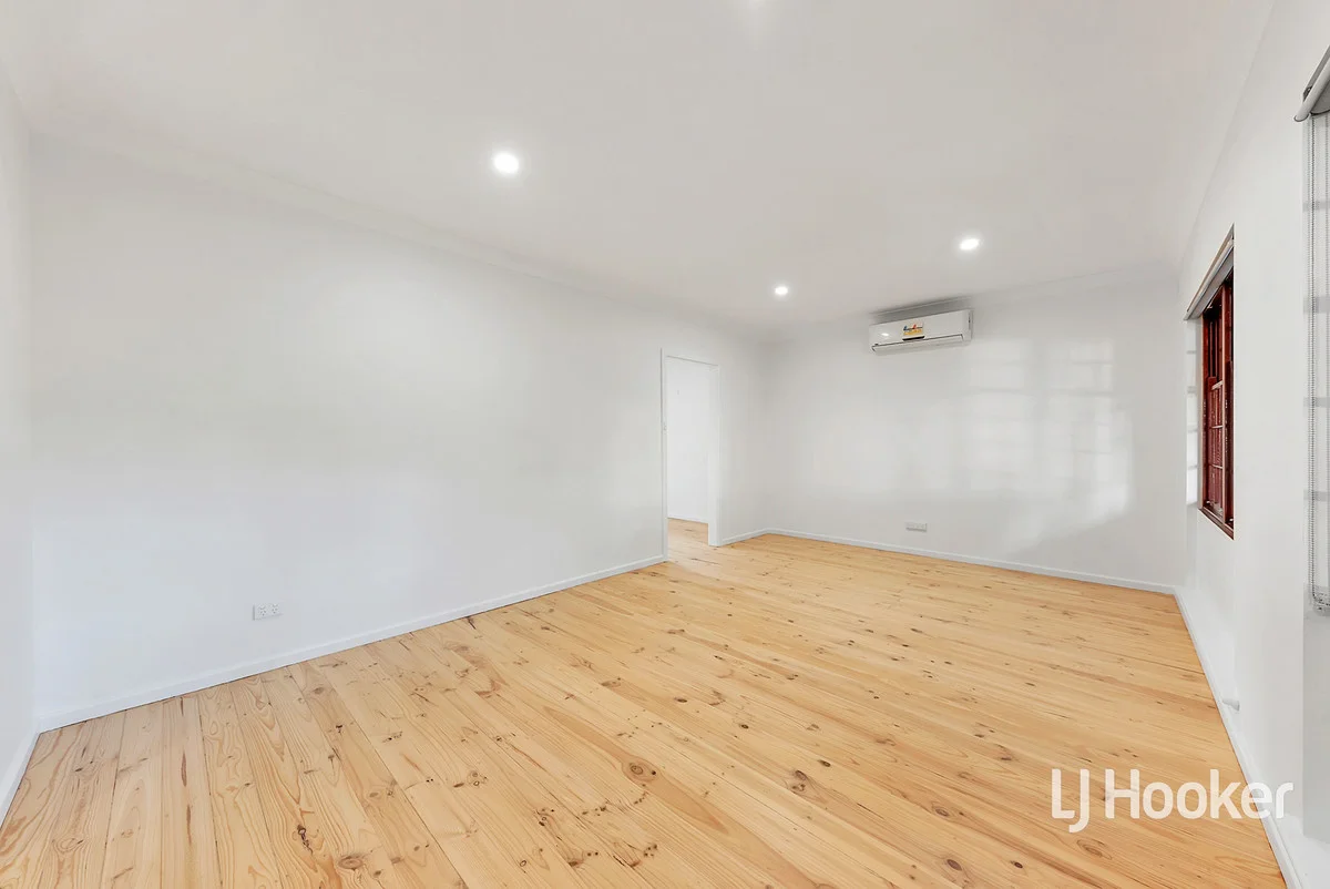 49 Hamilton Road, Fairview Park SA 5126 photo 4
