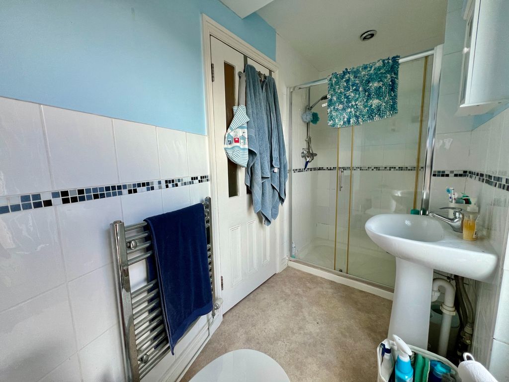 Additional image 12 of 2 bed flat for saleHarlaxton Road, Grantham NG31