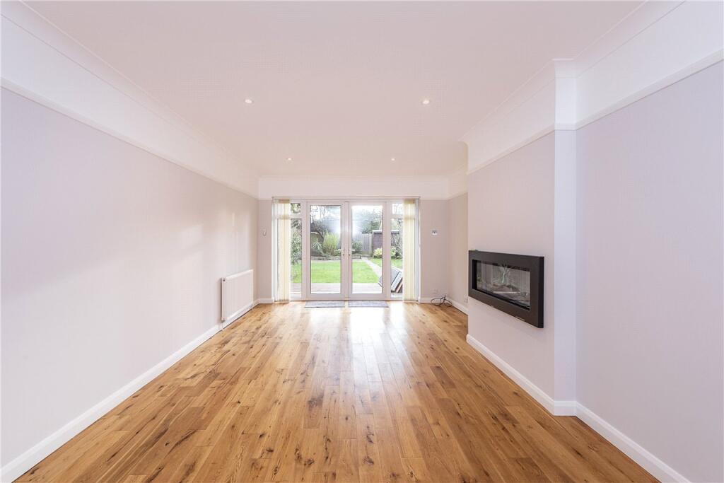 Station Road, Harpenden, AL5 photo 4