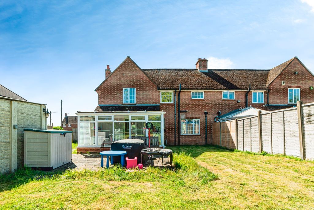 Additional image 17 of 3 bed semi-detached house for saleWestfield Crescent, Thatcham RG18