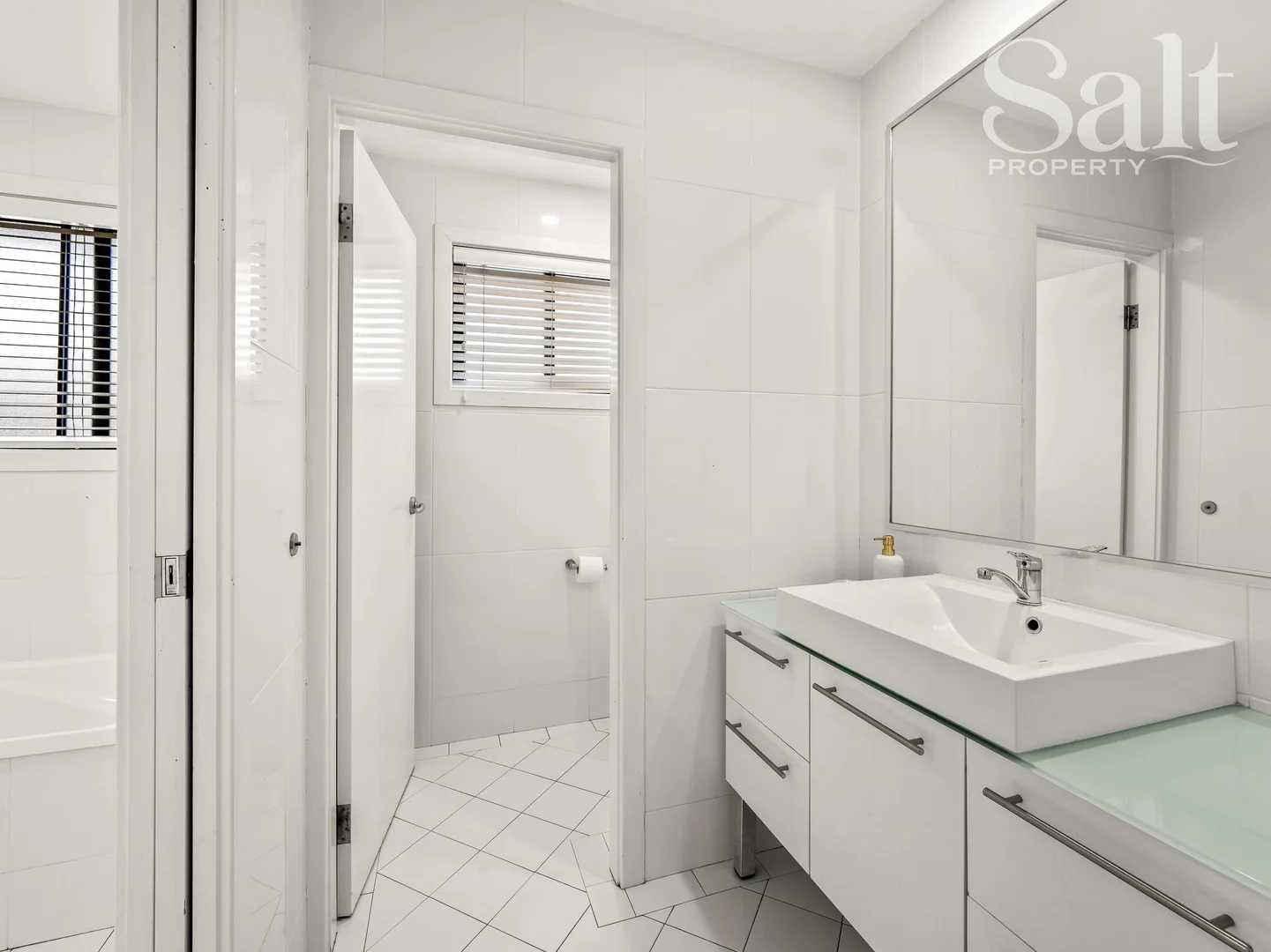 Additional image 24 of 35 Ravenshaw Street, The Junction NSW 2291