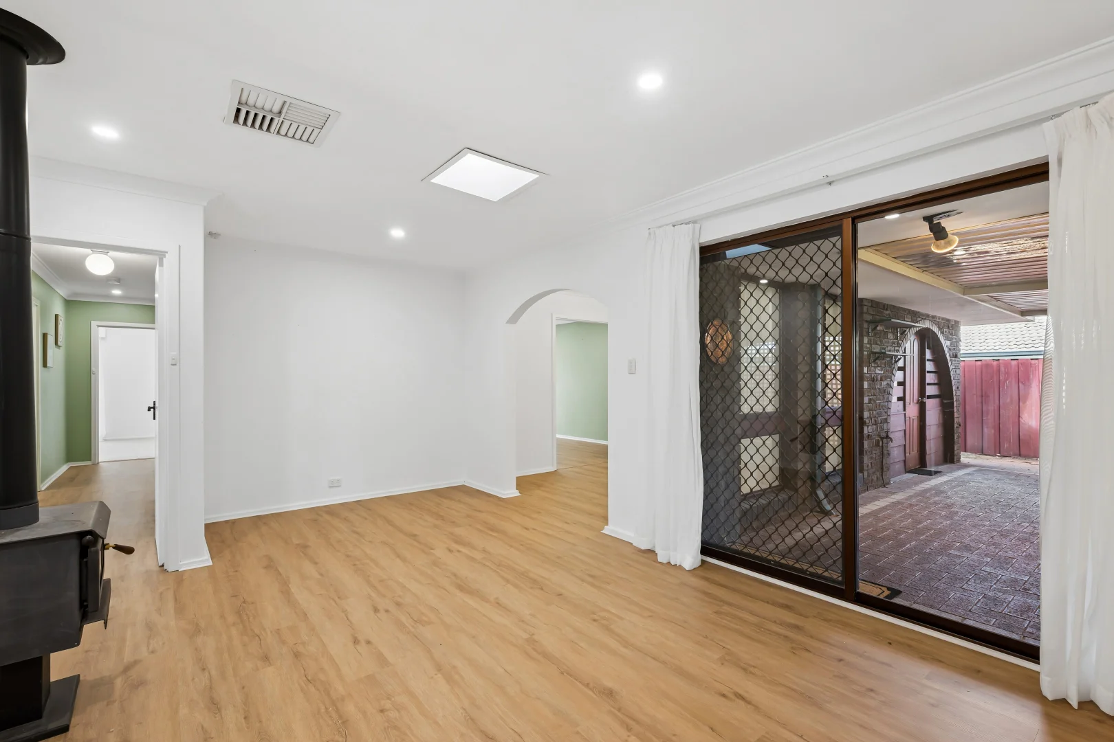 Additional image 8 of 82 Regency Drive, Thornlie WA 6108