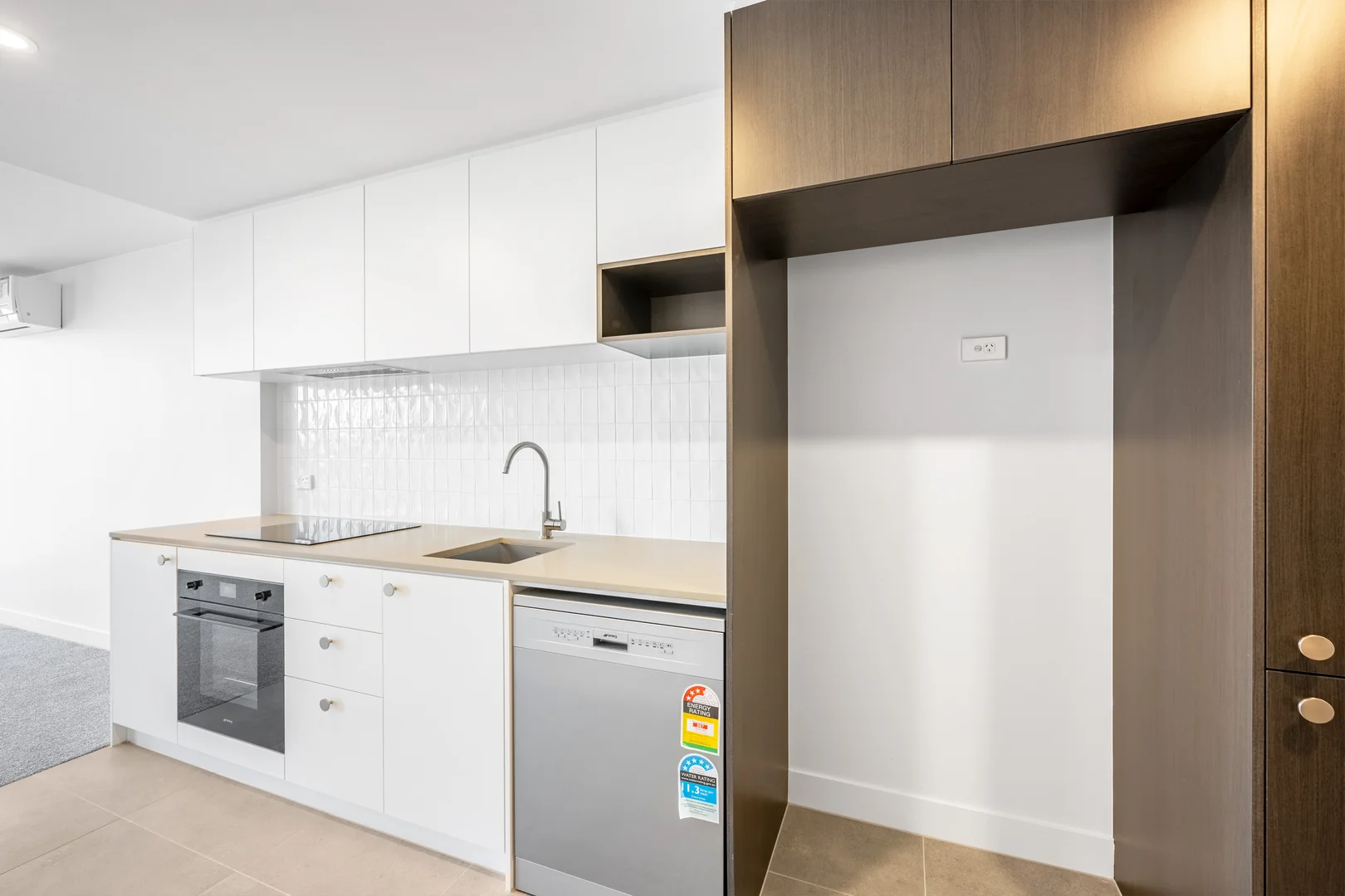 Additional image 6 of 1008/220 Melrose Drive, Phillip ACT 2606