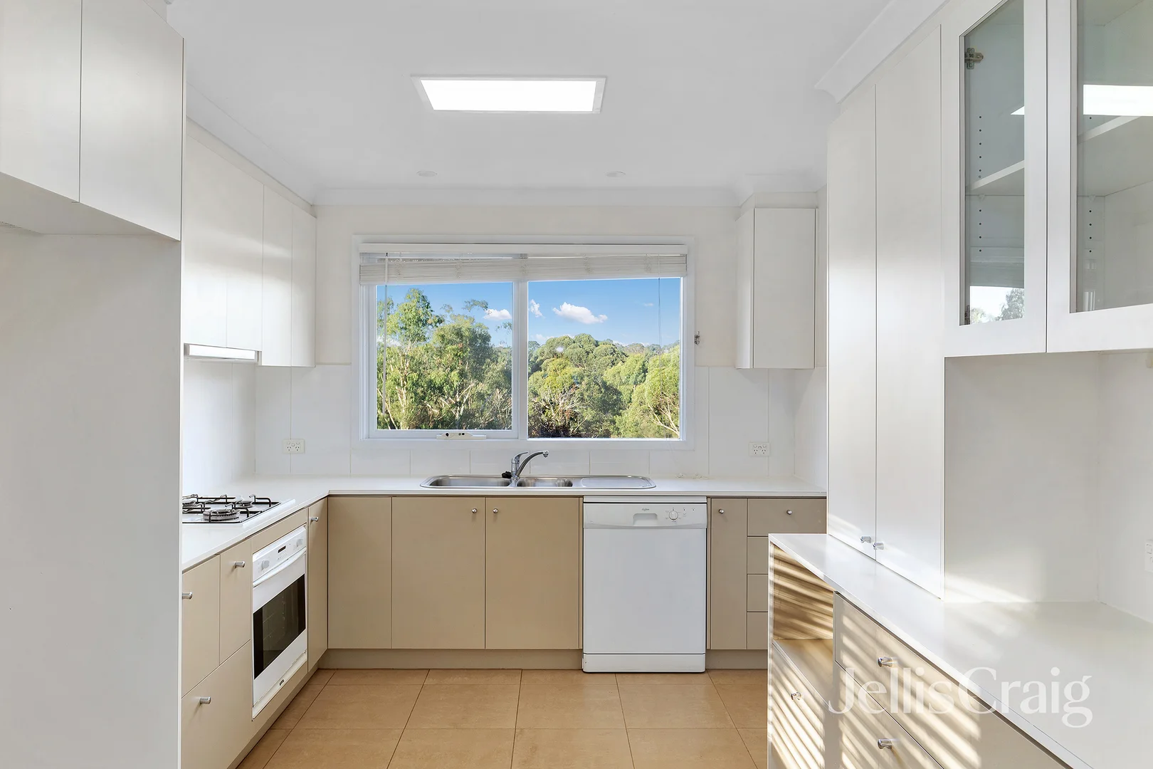 Additional image 5 of 38 Tarcoola Drive, Yallambie VIC 3085