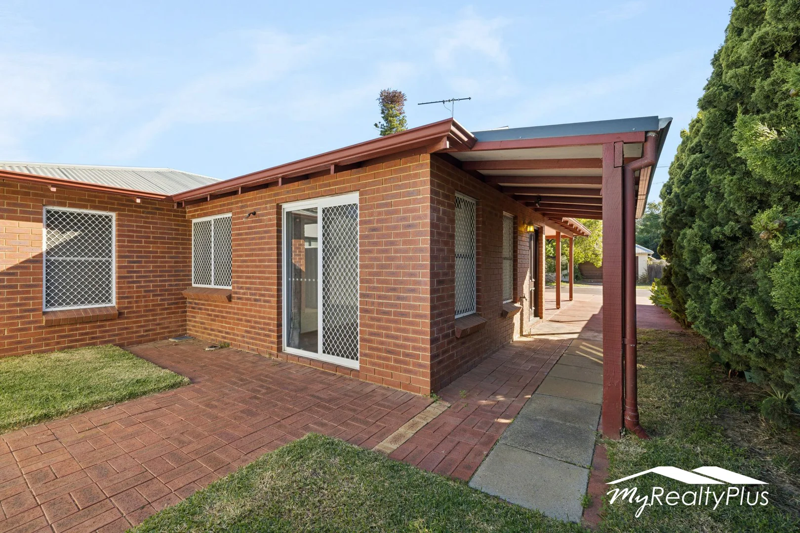 4/14 Helena St, Guildford WA 6055 photo 4