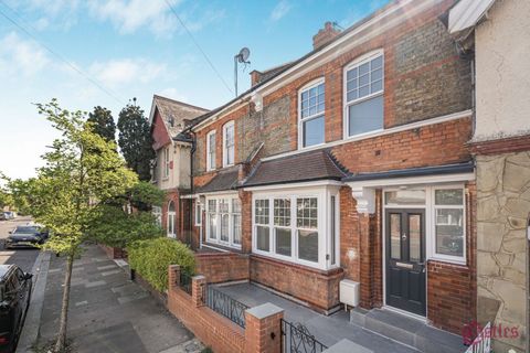 Russell Avenue, Wood Green London N22