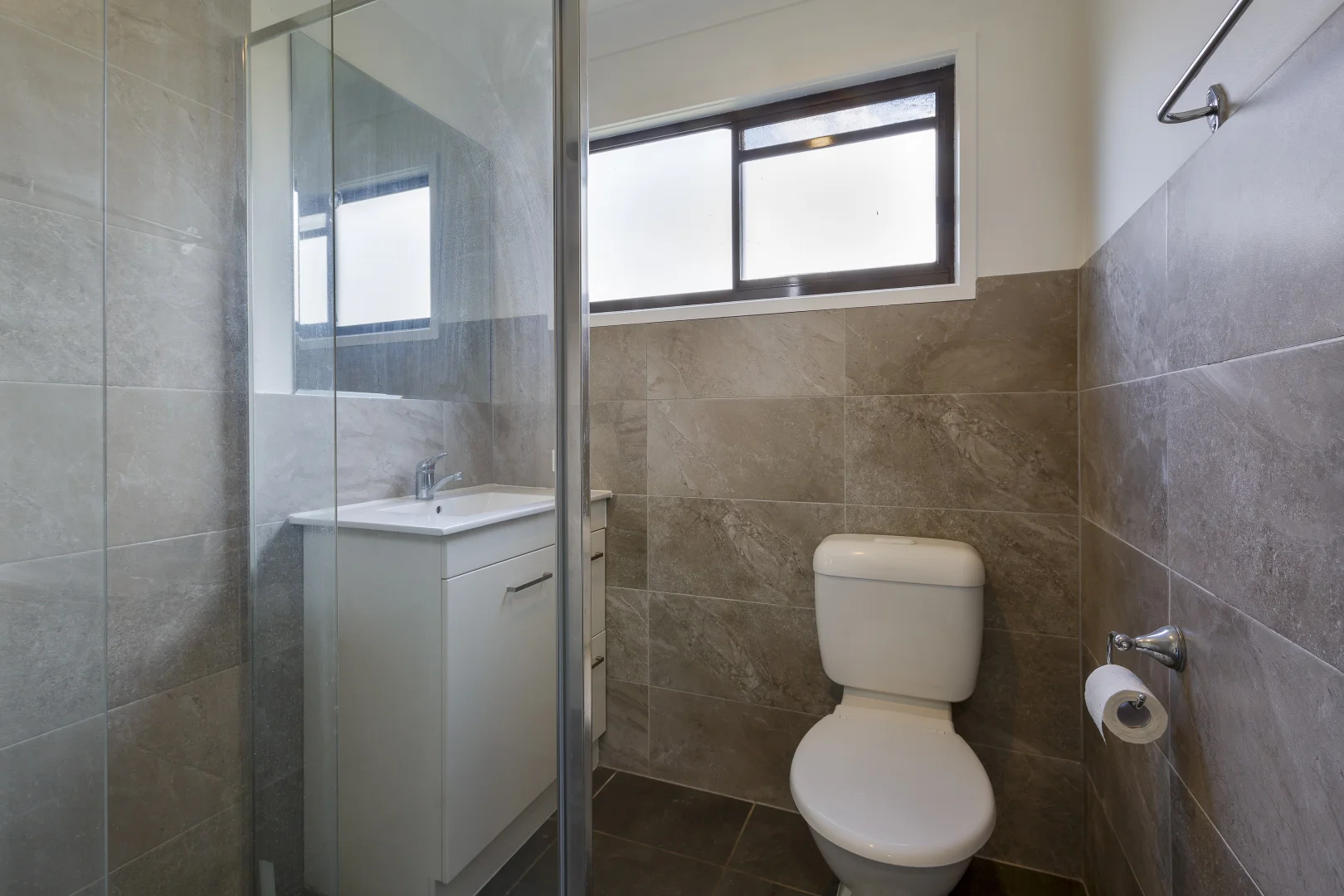 Additional image 8 of 14 Kinarra Street, Ashmore QLD 4214