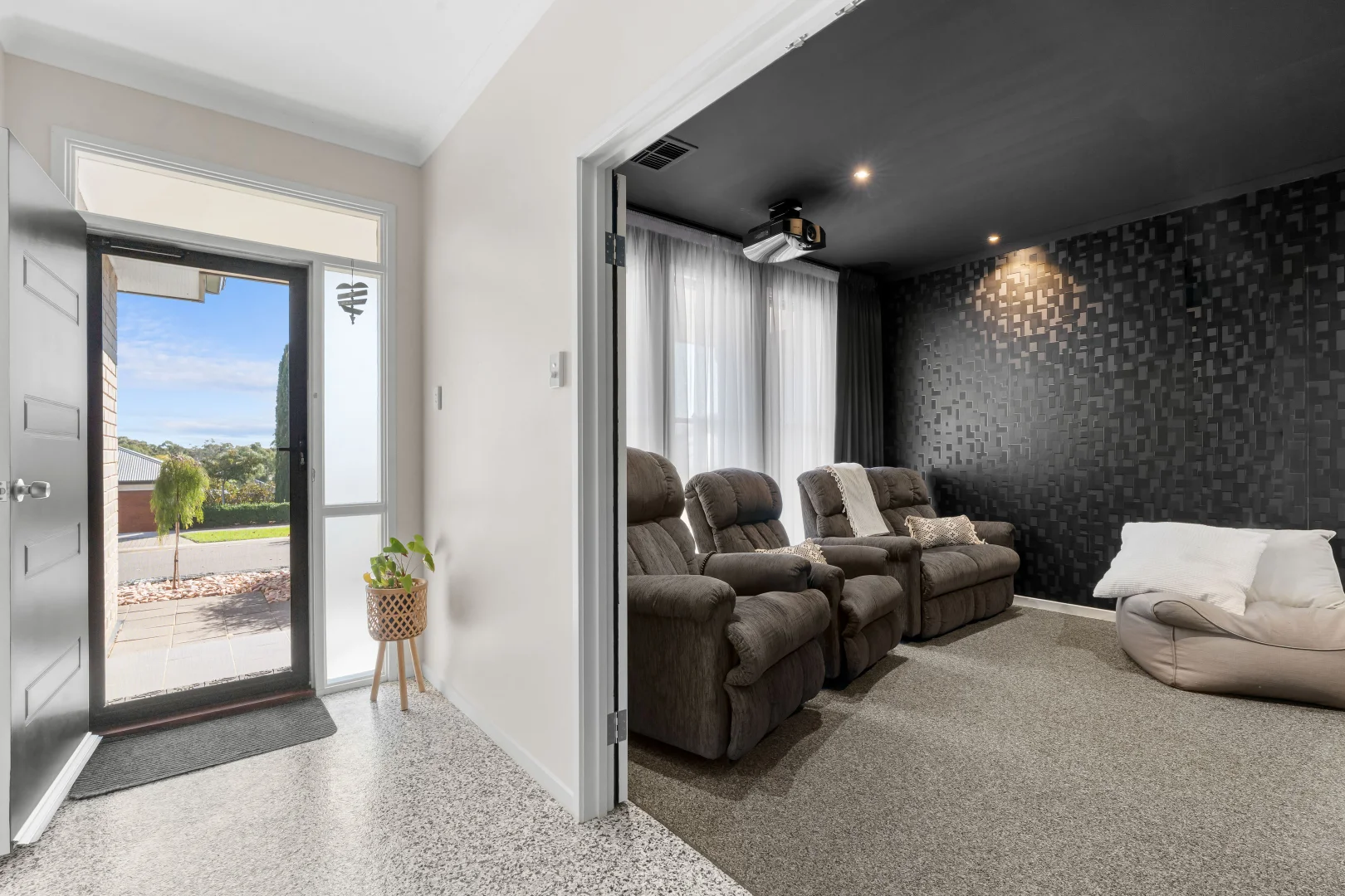 Additional image 4 of 10 Macquarie Parade, Meadows SA 5201