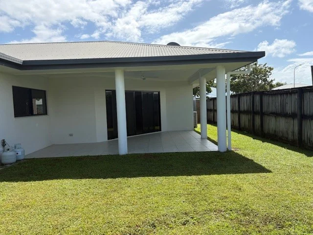 Additional image 16 of 11 Norfolk Close, Holloways Beach QLD 4878