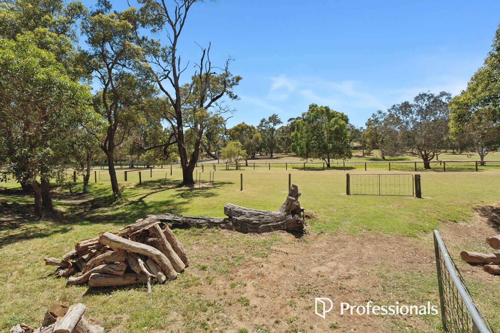 Additional image 24 of 140 Watsonia Road, Gooseberry Hill WA 6076