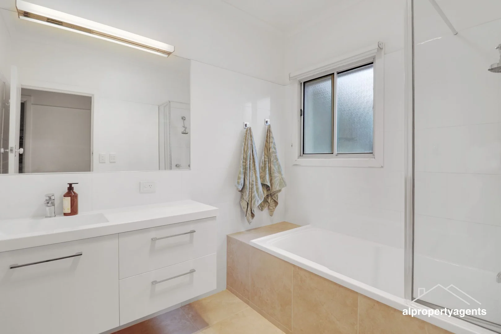Additional image 16 of 17 Kokoda Avenue, Warracknabeal VIC 3393