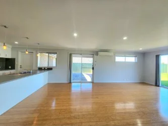 Additional image 5 of 94 Wishart Crescent, Encounter Bay SA 5211