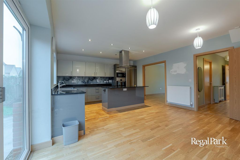 Additional image 6 of 5 bed detached house for saleMemorial Way, Peterborough PE3