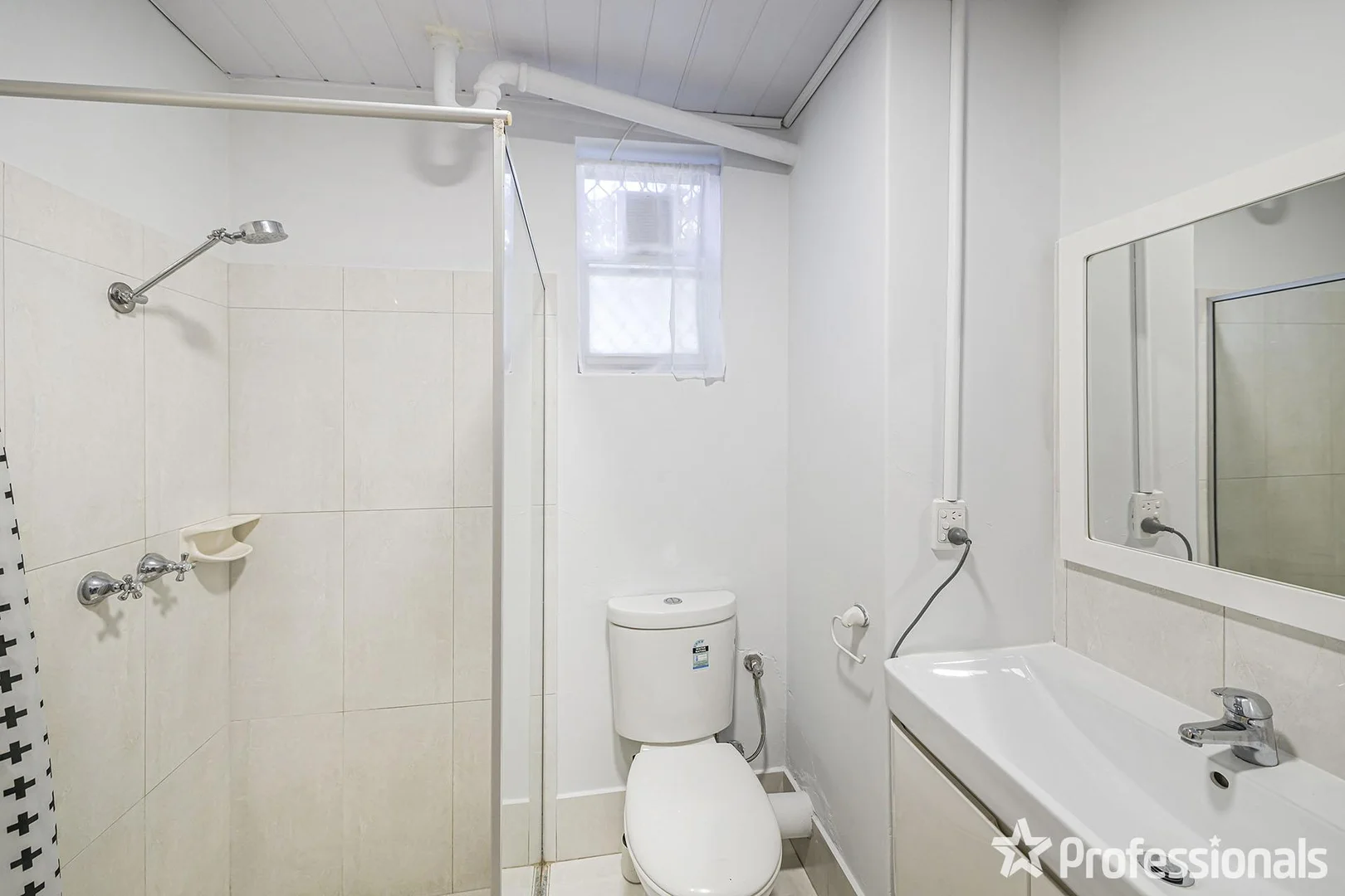 Additional image 13 of 2/57 Tenth Avenue, Inglewood WA 6052