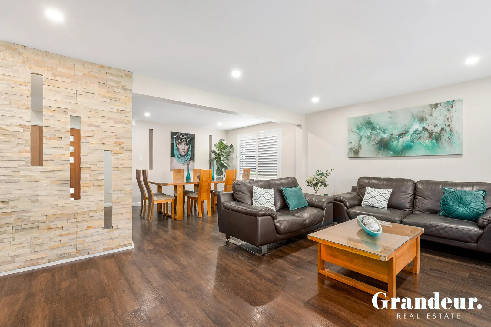 8 Haylen Place, Edensor Park NSW 2176 photo 3