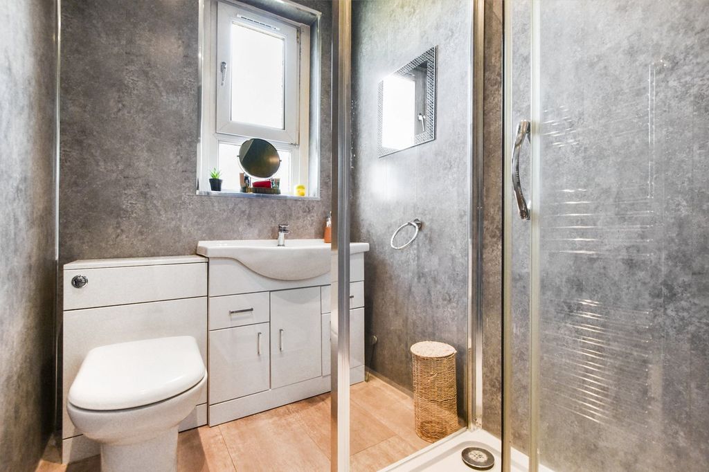 Additional image 19 of 2 bed flat for saleThornhouse Avenue, Irvine KA12