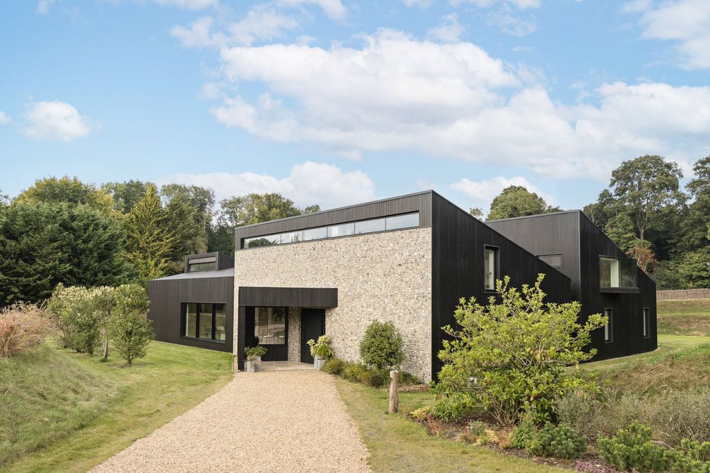 Additional image 4 of 7 bed country house for saleGorelands Lane, Chalfont St. Giles, Buckinghamshire HP8
