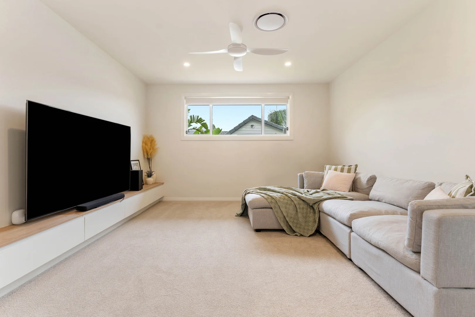 Additional image 16 of 207 Nineteenth Avenue, Elanora QLD 4221