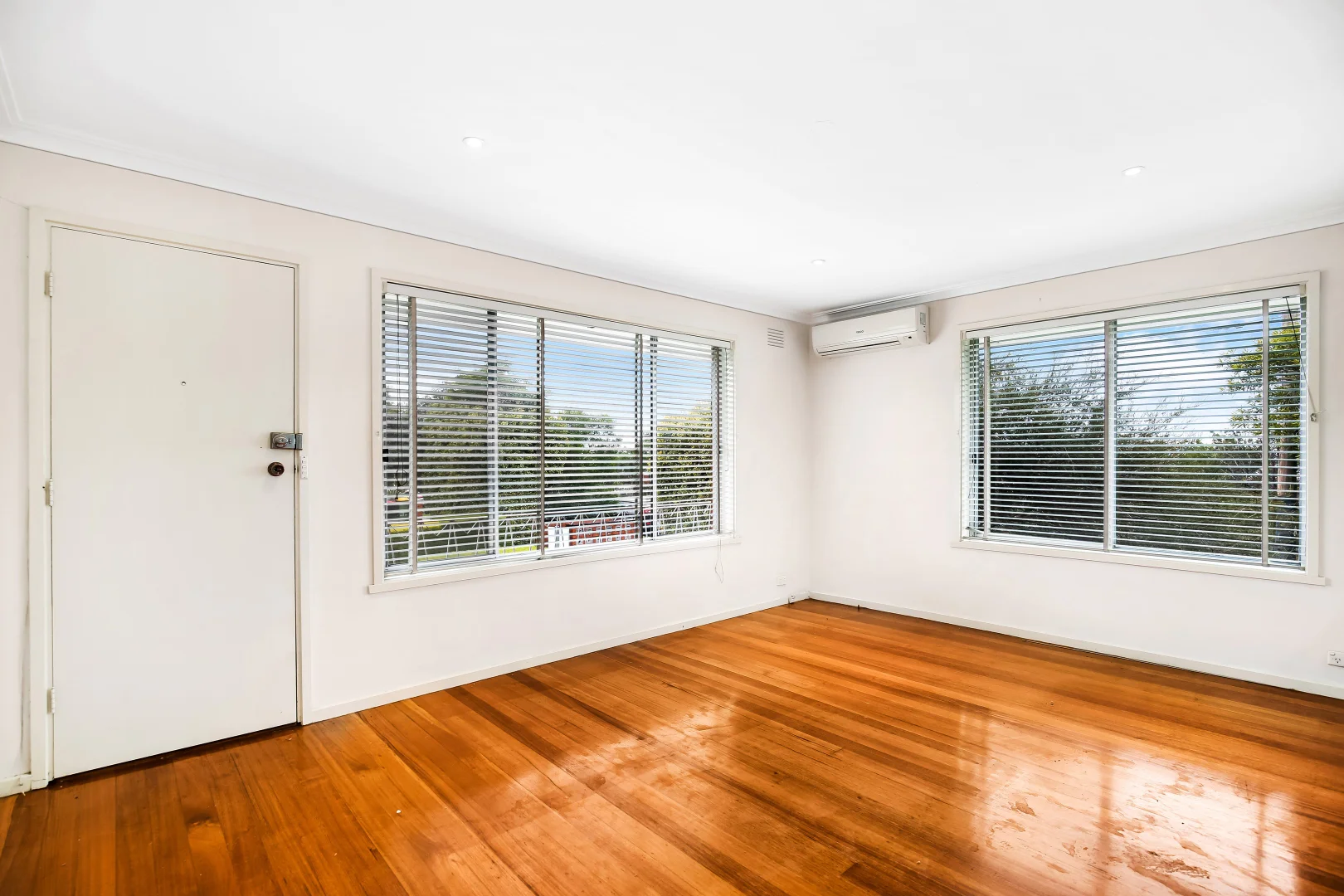 Additional image 5 of 1/53 Deavonshire Road, Watsonia VIC 3087