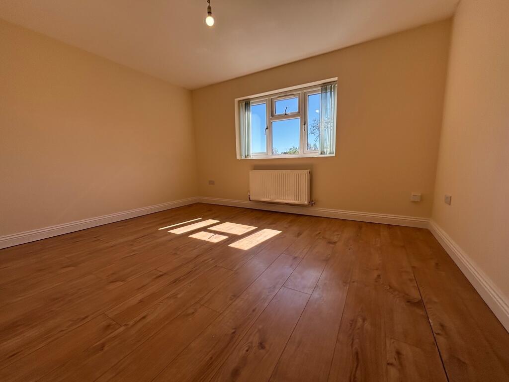 Additional image 2 of Wisley Way, B32