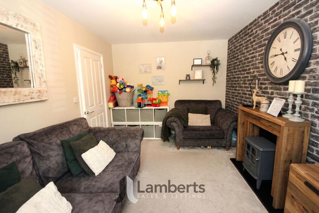 Additional image 21 of Green Lane, Studley, B80