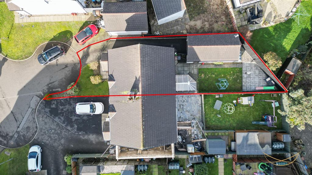 Additional image 4 of 3 bed semi-detached house for saleHuntingdale Crescent, Ballyclare BT39