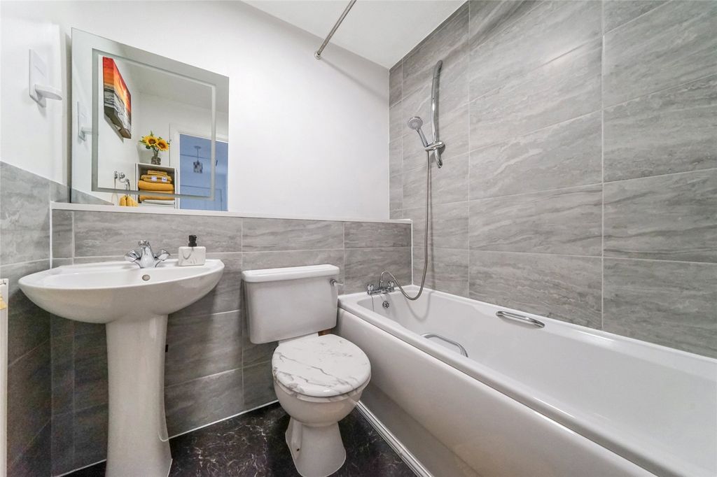 Additional image 14 of 2 bed flat for saleKing Court, Motherwell ML1