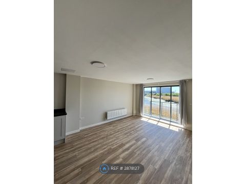 Brook Court, Barking IG11