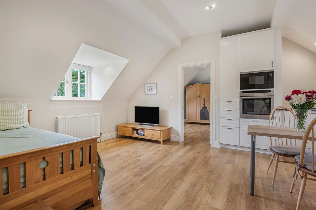 Additional image 26 of 7 bed detached house for saleParkside, Henley-On-Thames, Oxfordshire RG9