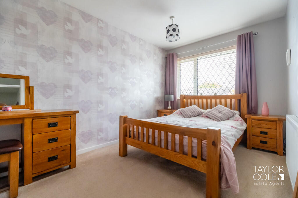 Additional image 23 of Cornel, Tamworth