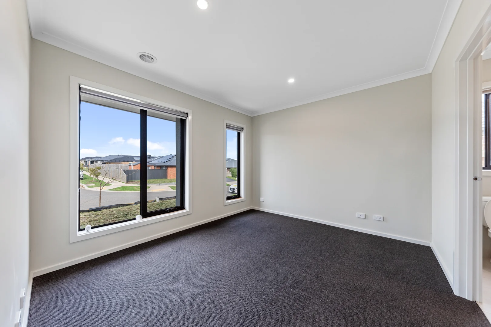 47 Skyline Drive, Warragul VIC 3820 photo 5