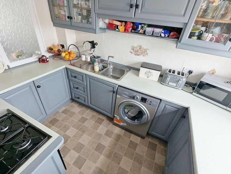 Additional image 2 of 2 bed maisonette for saleNew Road, Porthcawl CF36